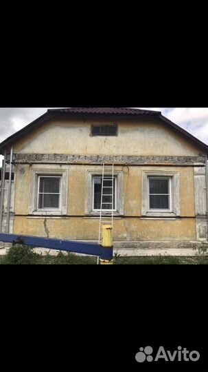 Бригада строителей