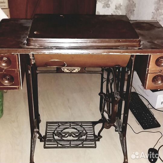 Швейная машинка