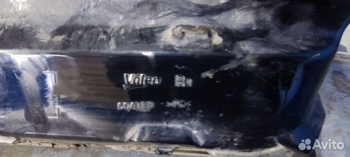 Стекло фары правое Skoda rapid