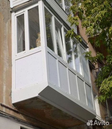 Балкон пластиковый с установкой