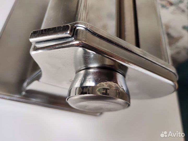 Тестораскаточная машина - лапшерезка Akita JP