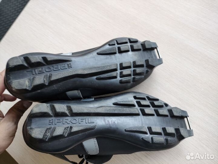 Лыжные ботинки 44 размер