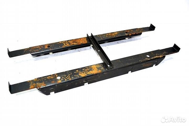 Крепежная рама аккумулятора DAF XF105 (01.05)