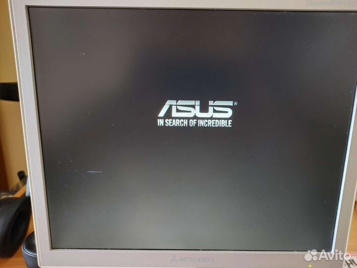 Монитор Mitsubishi Diamond Point nx76lcd