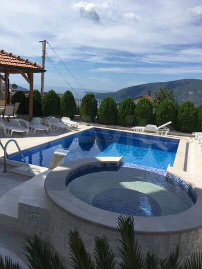 Дом на участке 512 м² (Черногория)