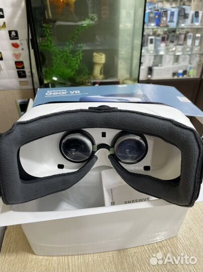Samsung Gear VR очки вертуальной реальности