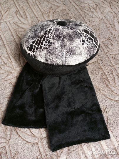 Берет женский