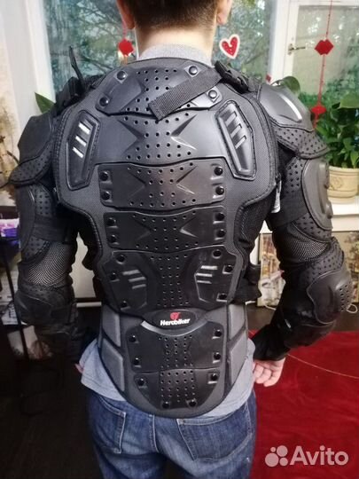 Защита для езды на мотоцикле