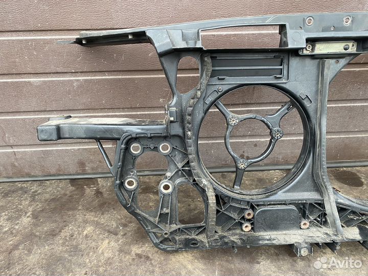 Передняя панель телевизор A6 C5 2.4-2.8