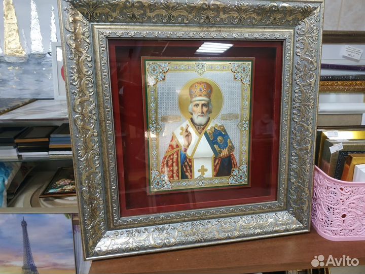 Икона оформленная в багет