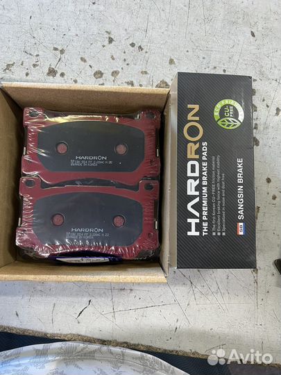 Колодки тормозные передние 58101-D2A12