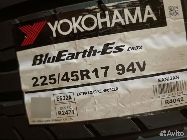 Yokohama Bluearth ES32 225/45 R17 94