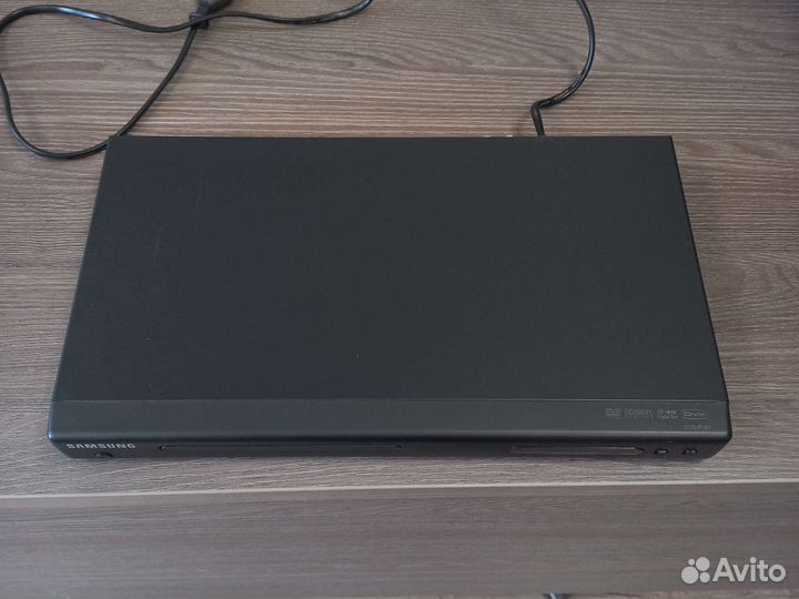 Видеопроигрыватель samsung DVD-P181