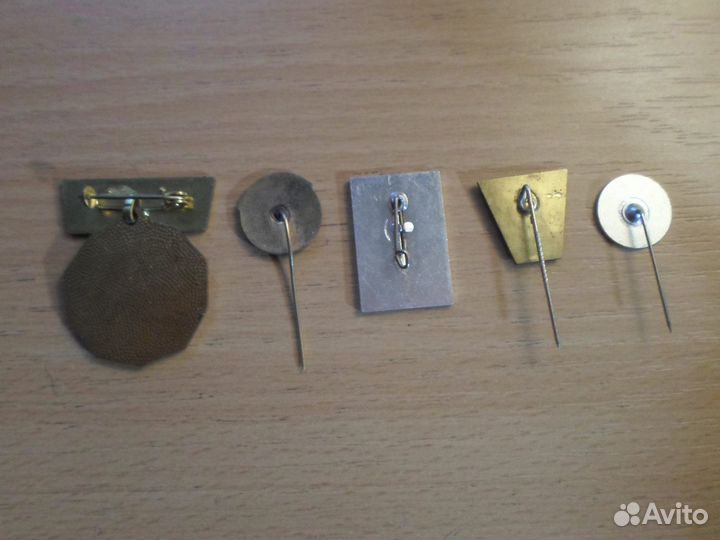 Значки гдр, пнр, Югославии