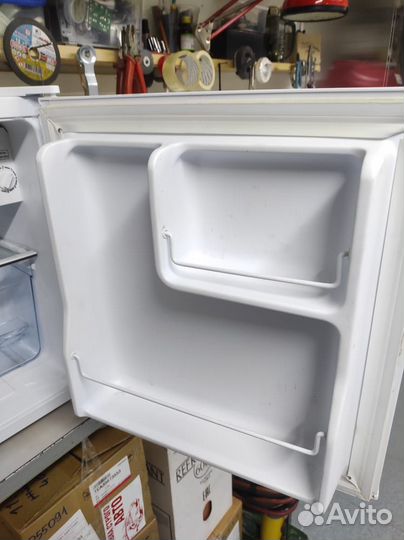 Холодильник BBK RF-050