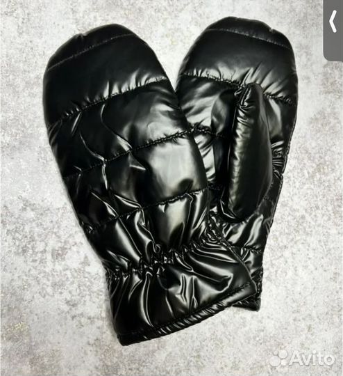 Варежки новые