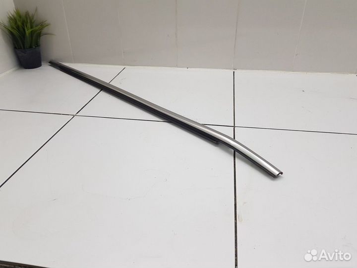 Молдинг двери задний правый нижний (Haval F7)