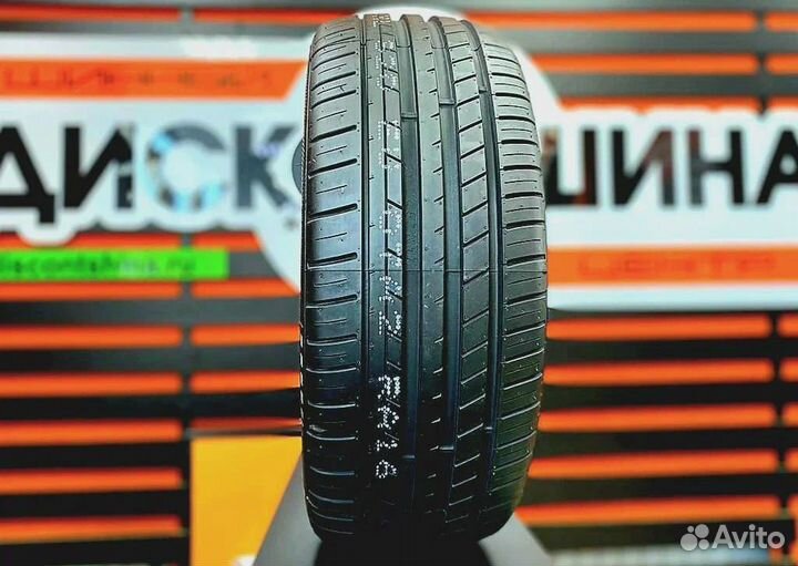Kapsen Headking S2000 245/40 R19