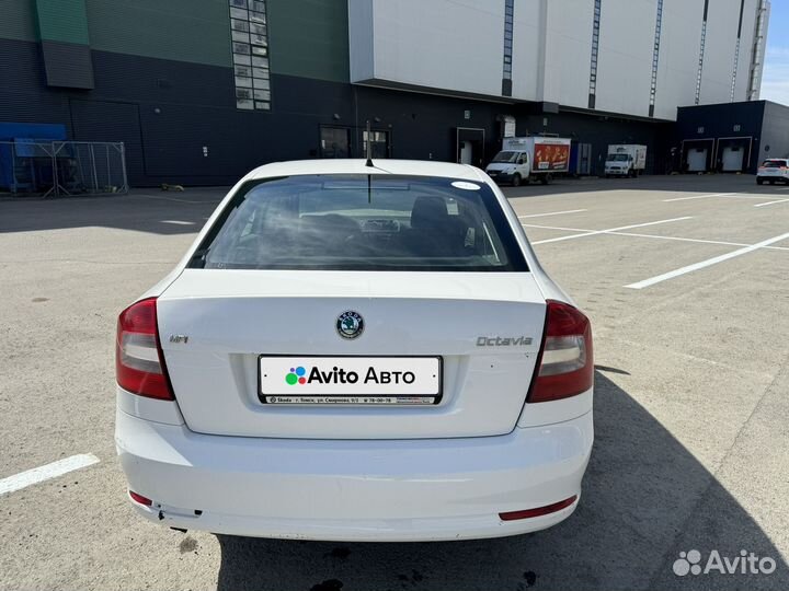 Skoda Octavia 1.6 МТ, 2011, 252 000 км