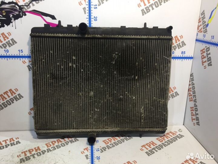 Пежо 207 Радиатор охлаждающей жидкости