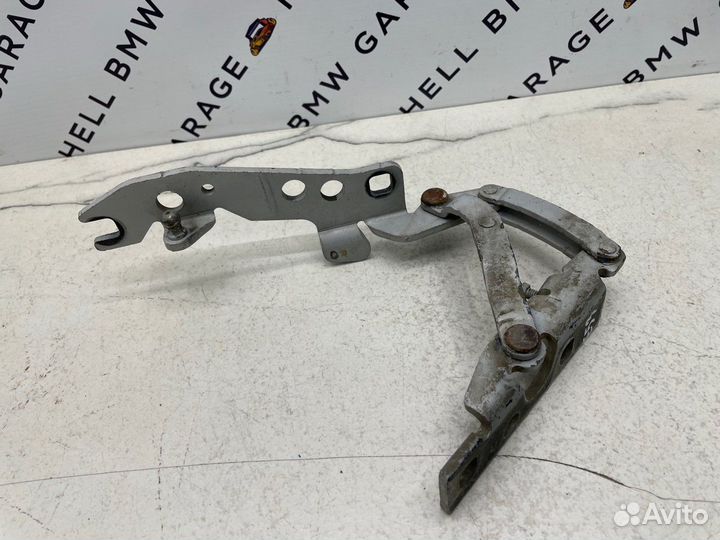 Петля капота правая Bmw X5 E53