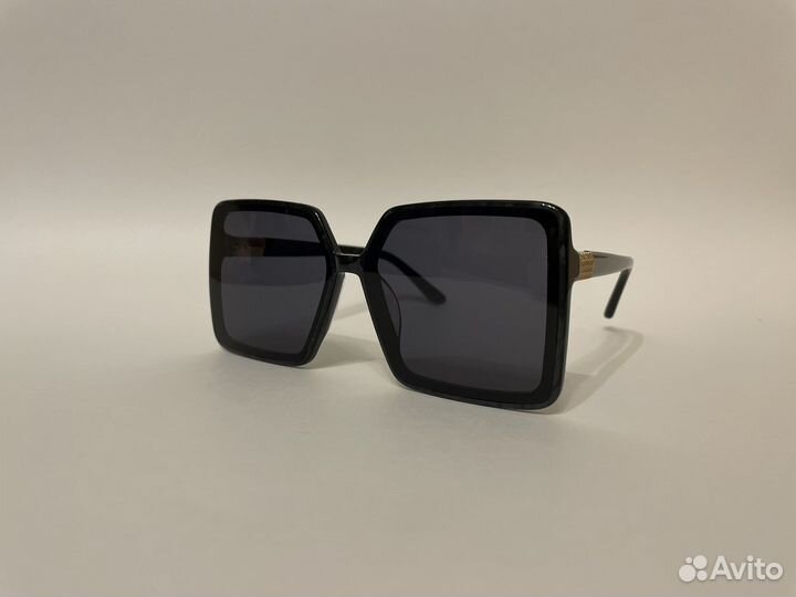 Солнцезащитные очки женские Gucci