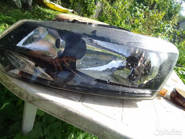 Фара volkswagen polo левая (крылья)