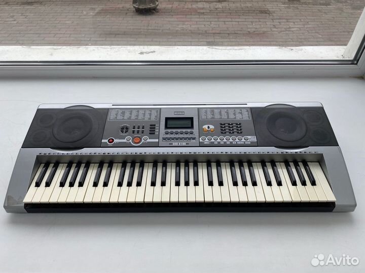 Синтезатор Supra SKB-610U