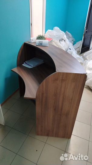 Стол ресепшн бу