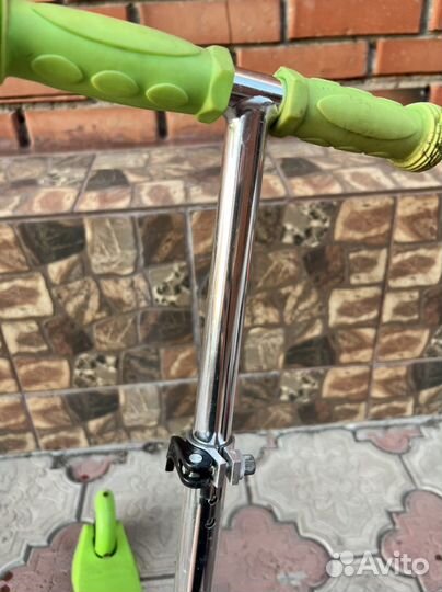 Самокат детский трехколесный