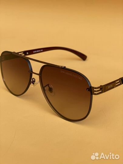 Солнцезащитные очки