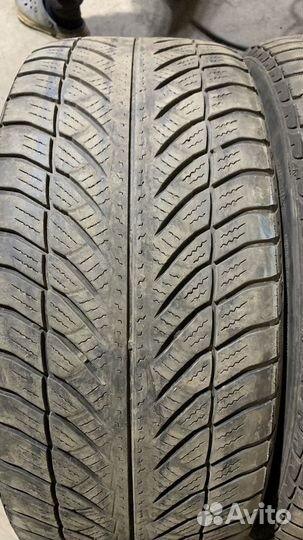 Goodyear UltraGrip 8 Performance 245/45 R18 100V