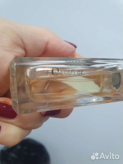 Escentric molecules 05