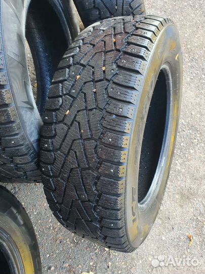 Pirelli Ice 225/65 R17 106