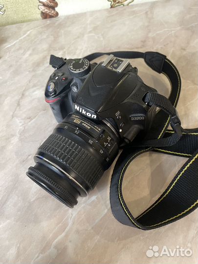 Продам фотоаппарат Nikon d3200