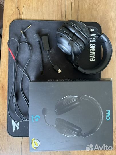 Игровые наушники Logitech G PRO