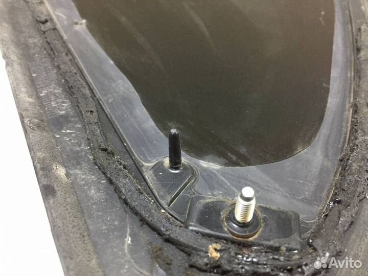 Стекло кузовное глухое правое Kia Ceed ED 2007-201