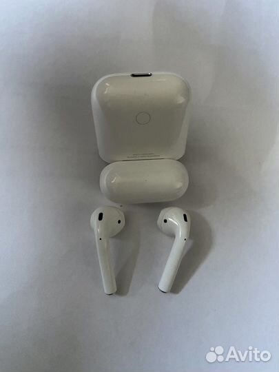 Наушники apple airpods 2 б/у в отличном состоянии