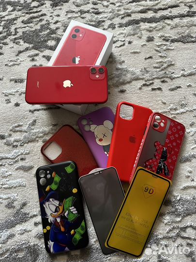 iPhone 11, 64 ГБ