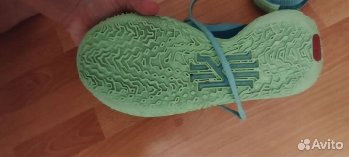 Баскетбольные кроссовки nike kyrie