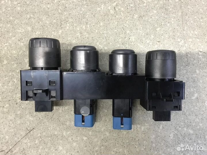 Блок кнопок Ssang Yong Kyron 2005