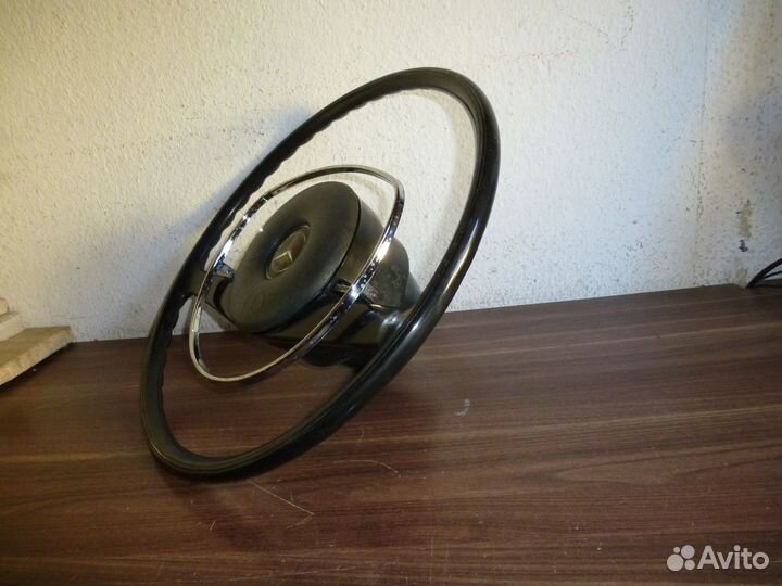 Руль мерседес бакелит W109 W110 W111 W114 W115