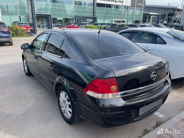 Opel Astra 1.6 МТ, 2012, 160 247 км