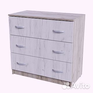 Комод с тремя ящиками