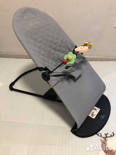 Шезлонг для новорожденных