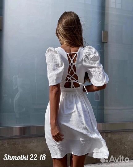 Платье белое