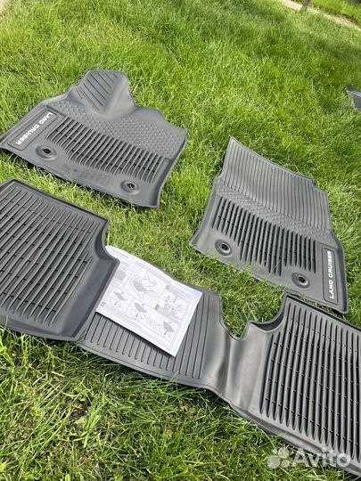 Ковры салона Toyota Land Cruiser 300