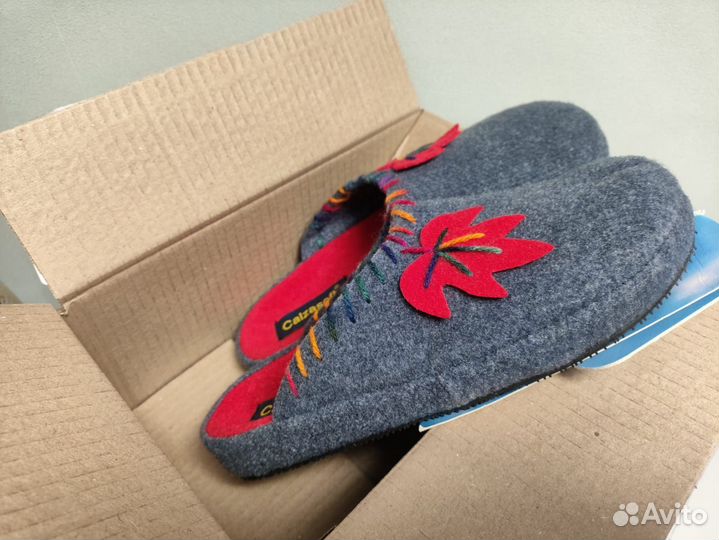 Тапки новые женские домашние подарок