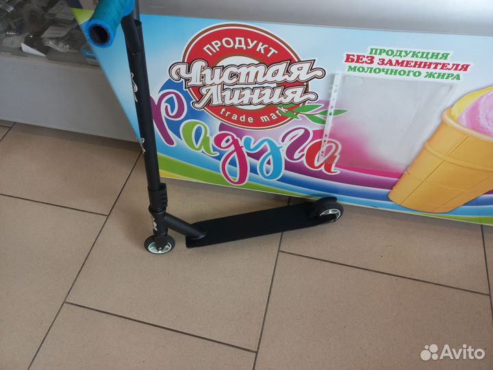 Трюковой самокат