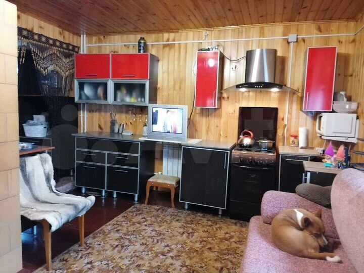 Дом 101 м² на участке 6 сот.